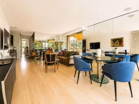parc penh chaï – 3 pièces 75 m² – 60 m² d'extérieur – box fermé + parking en sous-sol - vi
