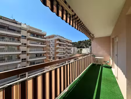 appartement 4 pieces + parking collectif et cave