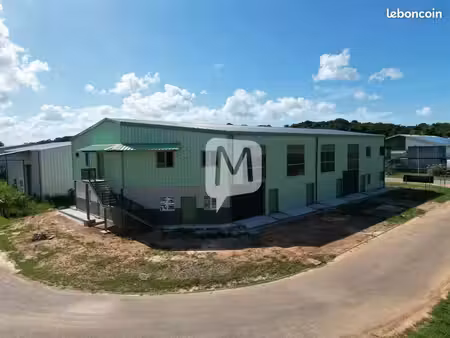 entrepôt 864 m² remire-montjoly
