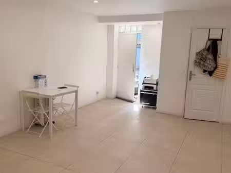 local commercial