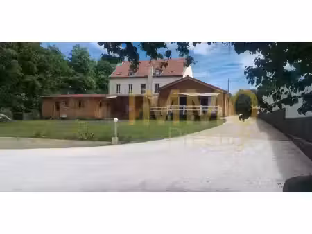 maison avec jardin et terrasse saint-yorre (03)