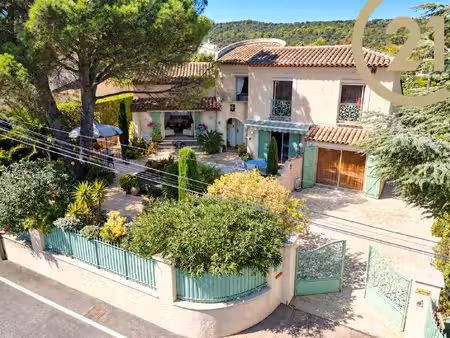 vente - saint-aygulf villa 7 pièces avec aperçu mer et jar
