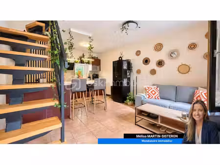 vauvert centre – maison de village en pierre – 43 m² – charme et intérieur modernisé