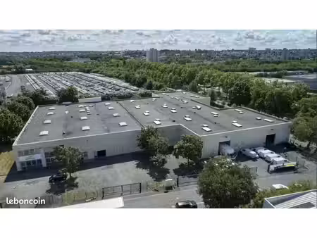 entrepot - logistique 1212 m² valenton