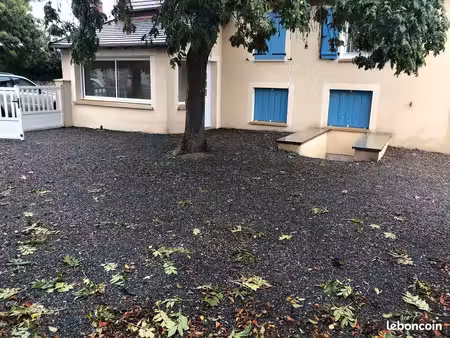 loue maison centre bourg preuilly