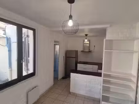 studio 18 m² – à 10 min de la gare du val d’argenteuil – idéal investisseur ou 1er achat