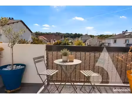 appartement 3 pièces 69 m²
