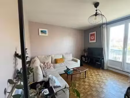 location appartement 2 pièces à nantes (44000) : à louer 2 pièces / 39m² nantes