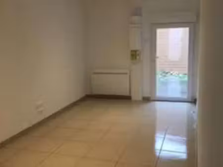 location maison à vallet (44330) : à louer / 51m² vallet