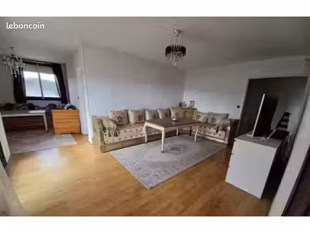 ? appartement t5 – 92 m² – 3 chambres – vue dégagée – chenôve