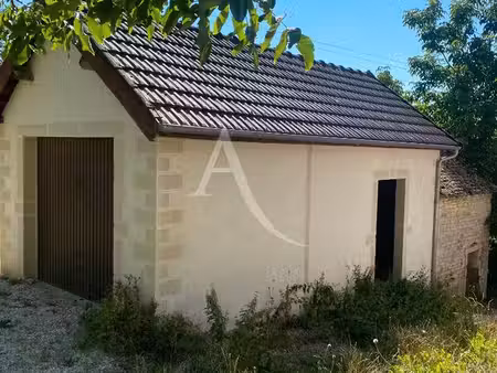 parking/box 1 pièce 42 m²