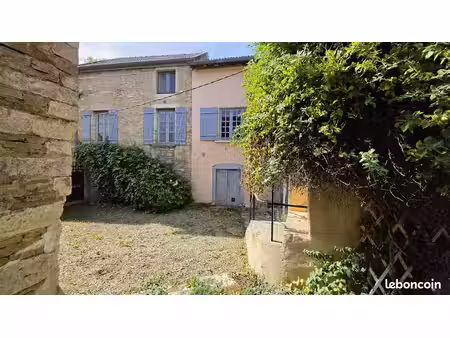 maison de village 3 pièces 85 m²