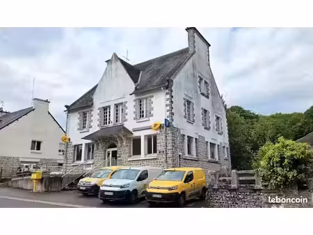 immeuble autofinancement - local commercial (la poste) occupe -