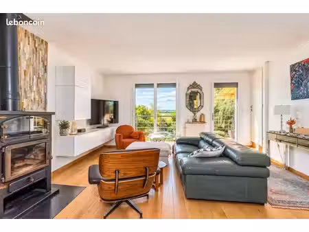 propriété 7 pièces 157 m²