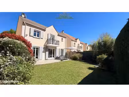 pavillon 6 pièces 131 m²