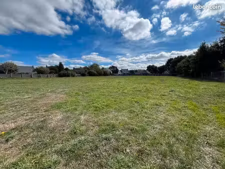 terrain 3 942 m² begard