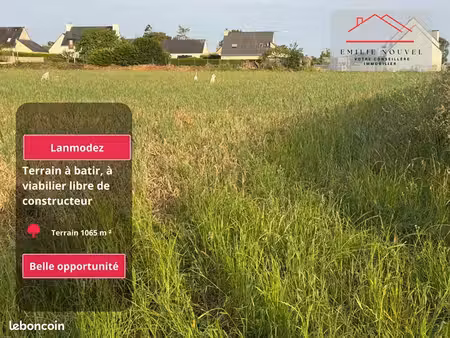 terrain 1 065 m² lanmodez