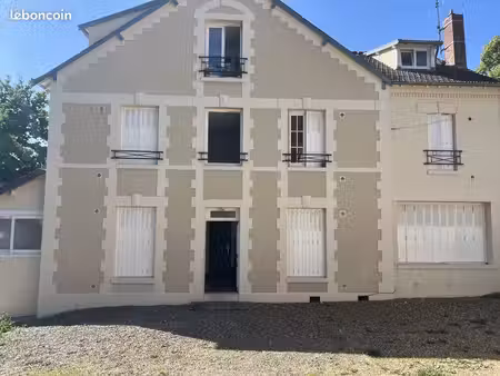 immeuble 356 m² champagne-sur-oise