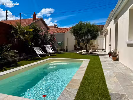 maison de plain-pied climatisée avec piscine à tasdon - la rochelle