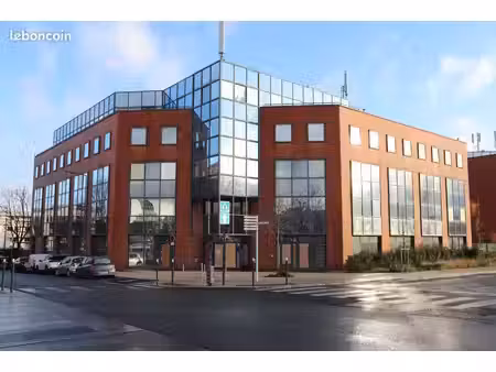 location bureau professionnel 30m² cergy ste christophe