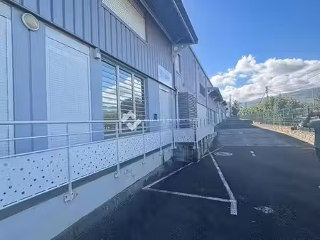 local 2980 m² saint-paul