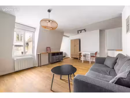 studio 1 pièce 34 m²