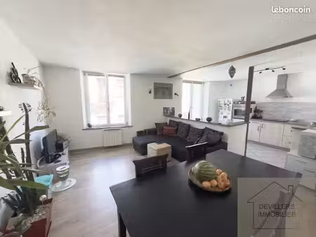 appartement 3 pièces 69 m²