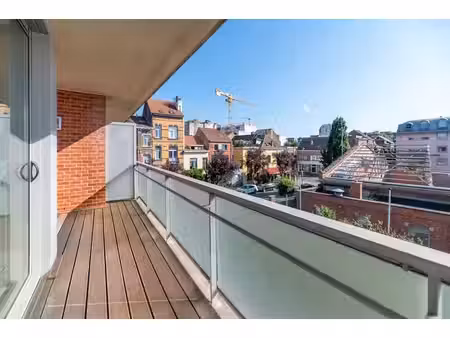 splendide appartement 3 chambres + bureau