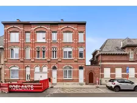 karaktervolle gezinswoning met 4 slaapkamers en gezellige...
