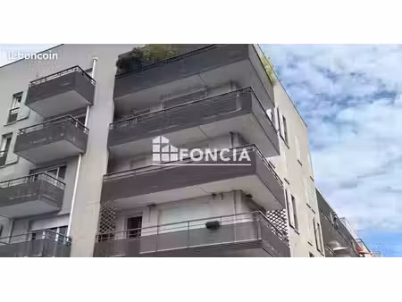 appartement avec terrasse et jardin en rez-de-chaussé orienté sud