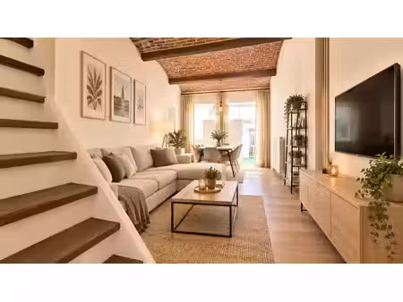 maison mitoyenne à vendre dans le secteur de la gare de tou