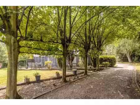 opportunité unique sur un terrain spacieux de 3 180 m² à aal