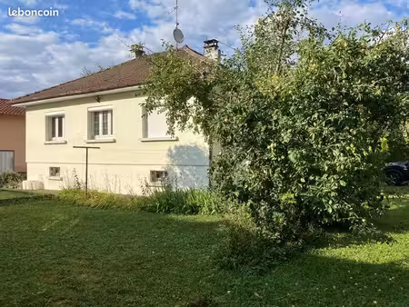 maison de 80 m² avec dépendance de 32 m² sur terrain de 8 ares – audincourt