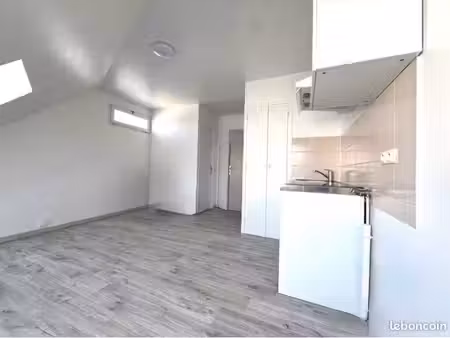 studio rénové et lumineux – centre-ville d’herblay-sur-seine