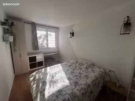 à louer chambre meublée