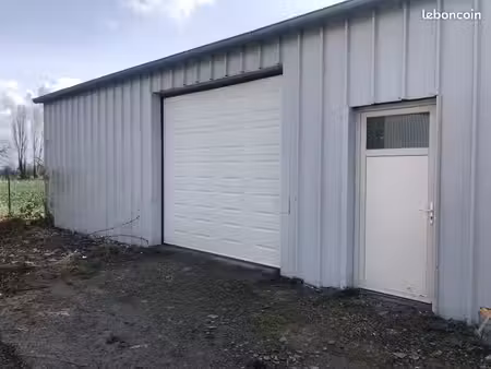 parking/box 1 pièce 69 m²