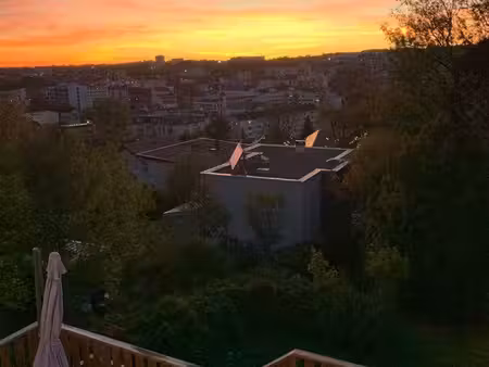 maison de ville et terrain