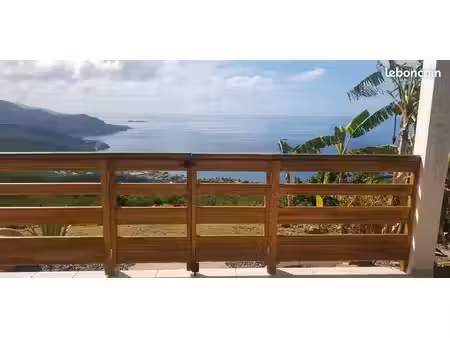 magnifique t4 vue mer rénové