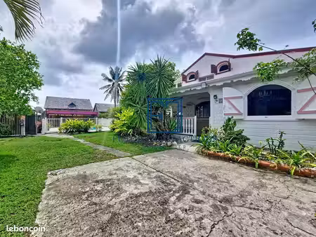 villa 5 pièces 110 m²