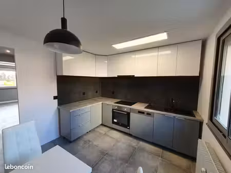 t3 meublé 62 70 m² – calme  lumineux et proche centre-ville