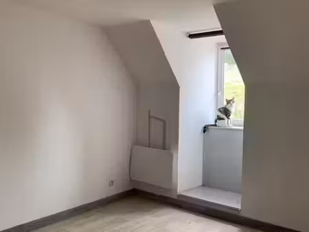 à louer – appartement t3 de 35 m² – condat (15190)