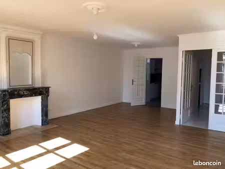a louer duplex macon centre 98m2