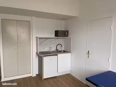 studio 1 pièce 20 m²