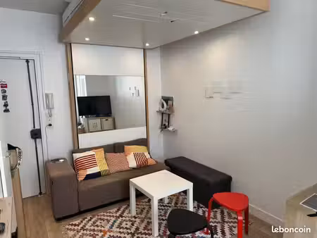 studio 1 pièce 18 m²