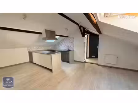 appartement 3 pièces 32 m²