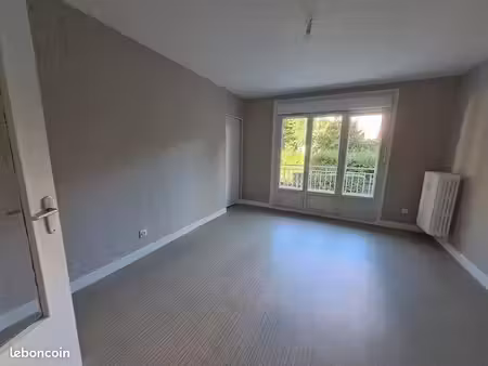 appartement 4 pièces 79 m²