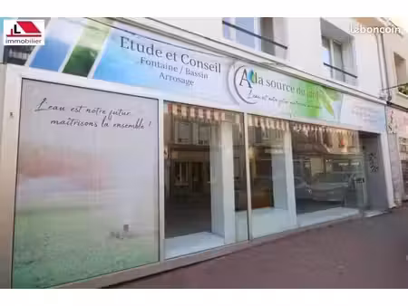 commerce 320 m²