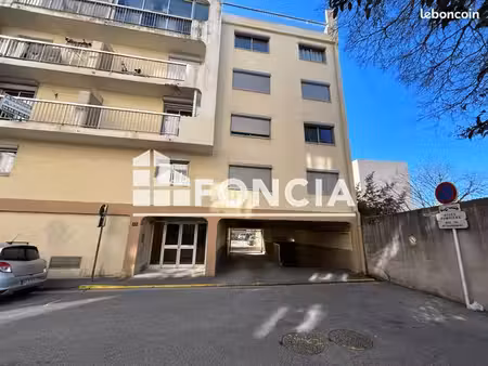 stationnement à louer 85 - toulon 83000