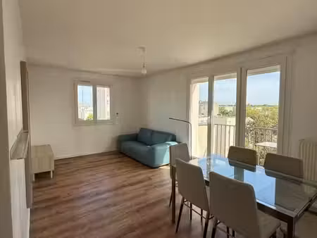 appartement 3 pièces 60 m²