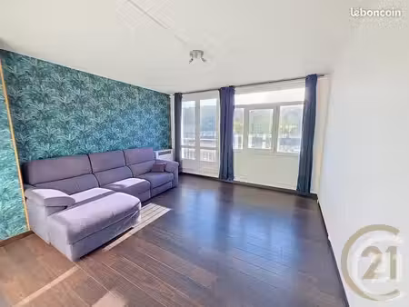 appartement 3 pièces 55 m²